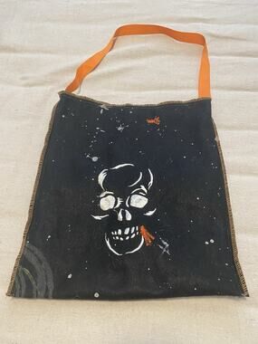 Handmade Halloween Skeleton Felt Toy / Trick-or-Treat Bag Machine Embroidery